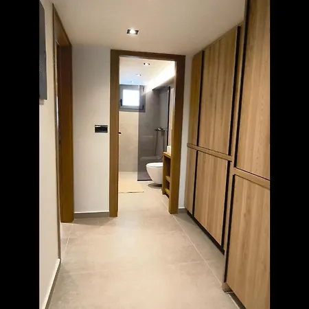 Panthea Luxury 1