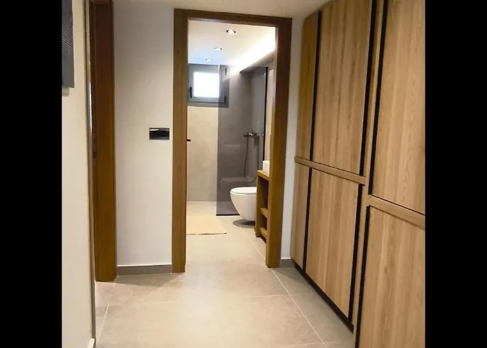 Panthea Luxury 1